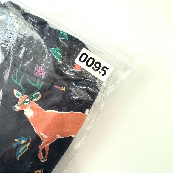 MODCLOTH Sz S Flare Navy Midi Skirt Squirrel Deer Forest Animals Print w/Pockets - Picture 12 of 12